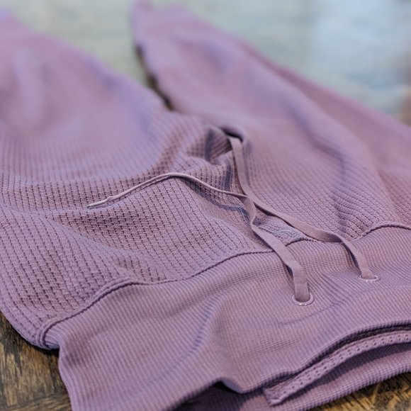 Victoria's Secret PINK Active Purple High Waist Full Length Jogger - Picture 5 of 9